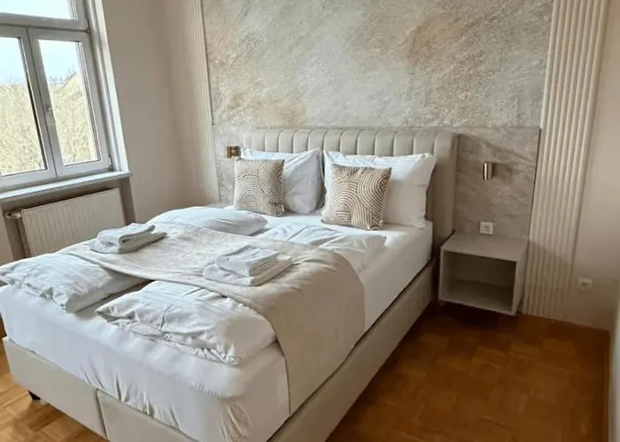 Apartman Convenient Near U6 - Fast Access