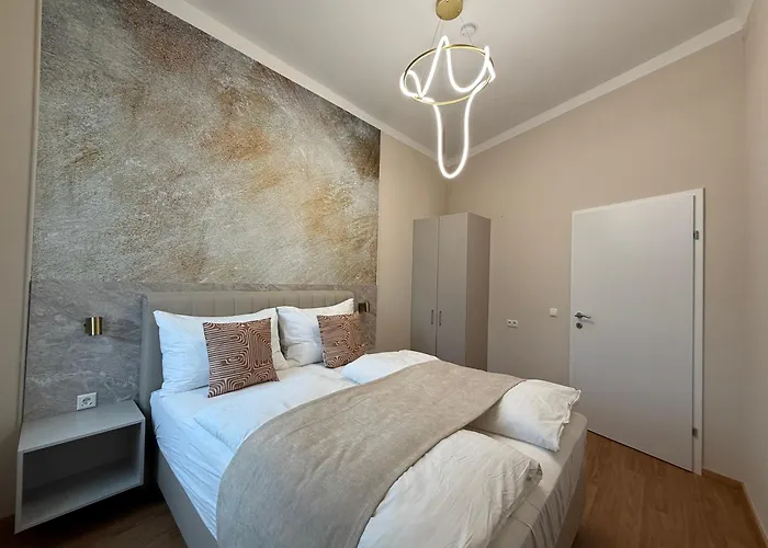 Convenient Near U6 - Fast Access Apartman Bécs